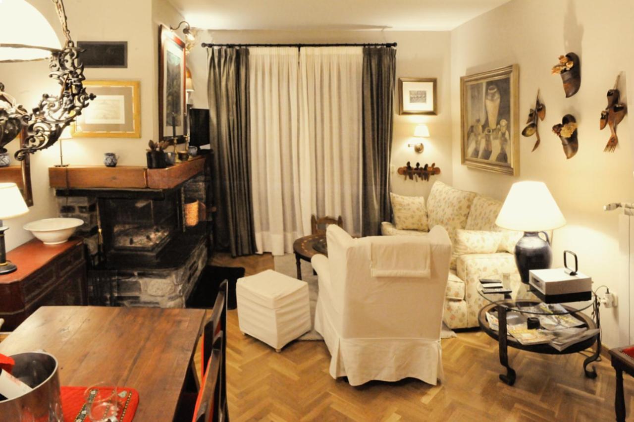 Chardin D'Alto-Apartamentos Chardins ベナスケ エクステリア 写真