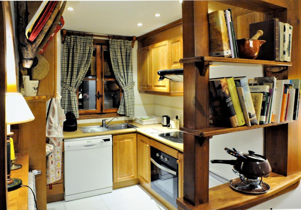 Chardin D'Alto-Apartamentos Chardins ベナスケ エクステリア 写真